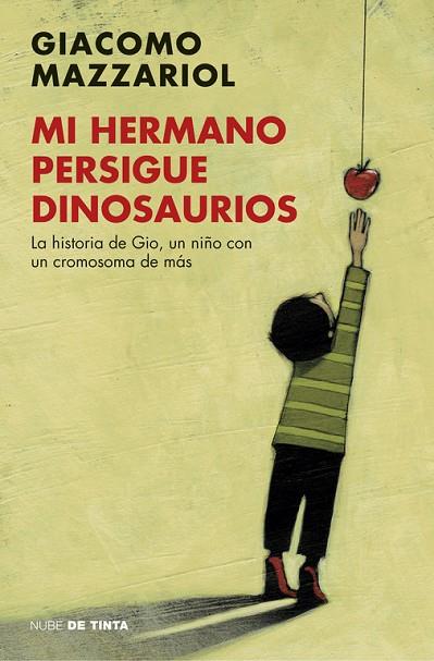 MI HERMANO PERSIGUE DINOSAURIOS | 9788416588190 | MAZZARIOL, GIACOMO | Llibreria Online de Vilafranca del Penedès | Comprar llibres en català