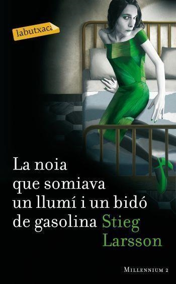 LA NOIA QUE SOMIAVA UN LLUMI I UN BIDO DE GASOLINA MILLENIUM | 9788499302690 | LARSSON, STIEG | Llibreria Online de Vilafranca del Penedès | Comprar llibres en català