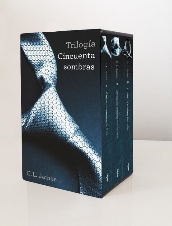 TRILOGIA CINCUENTA SOMBRAS ( I - II - III ) | 9788425349980 | JAMES, E.L. | Llibreria Online de Vilafranca del Penedès | Comprar llibres en català