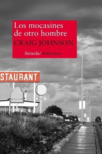 LOS MOCASINES DE OTRO HOMBRE | 9788416280445 | JOHNSON, CRAIG | Llibreria Online de Vilafranca del Penedès | Comprar llibres en català