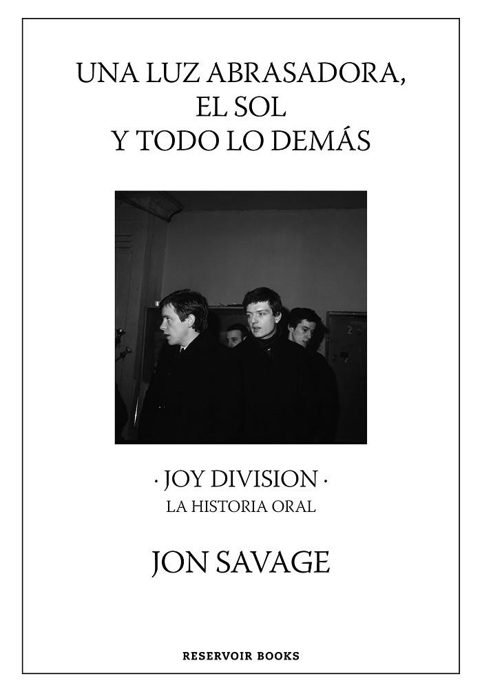 UNA LUZ ABRASADORA, EL SOL Y TODO LO DEMÁS | 9788417910815 | SAVAGE, JON | Llibreria Online de Vilafranca del Penedès | Comprar llibres en català