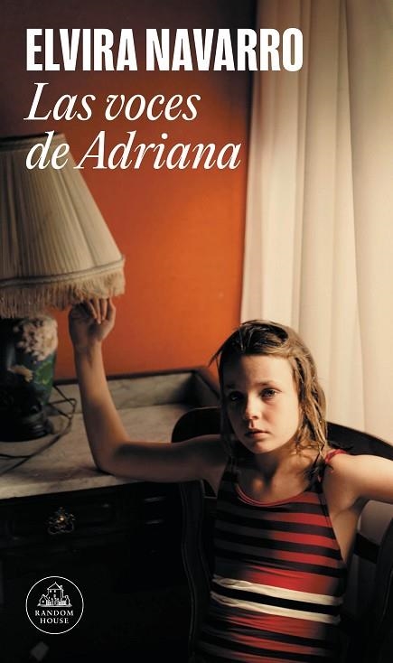 LAS VOCES DE ADRIANA | 9788439738022 | NAVARRO, ELVIRA | Llibreria Online de Vilafranca del Penedès | Comprar llibres en català