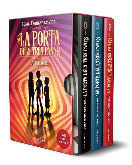 ESTOIG LA PORTA DELS TRES PANYS | 9788413895048 | FERNÁNDEZ-VIDAL, SÓNIA | Llibreria Online de Vilafranca del Penedès | Comprar llibres en català