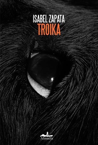 TROIKA | 9788412690057 | ZAPATA MORALES, ISABEL | Llibreria Online de Vilafranca del Penedès | Comprar llibres en català